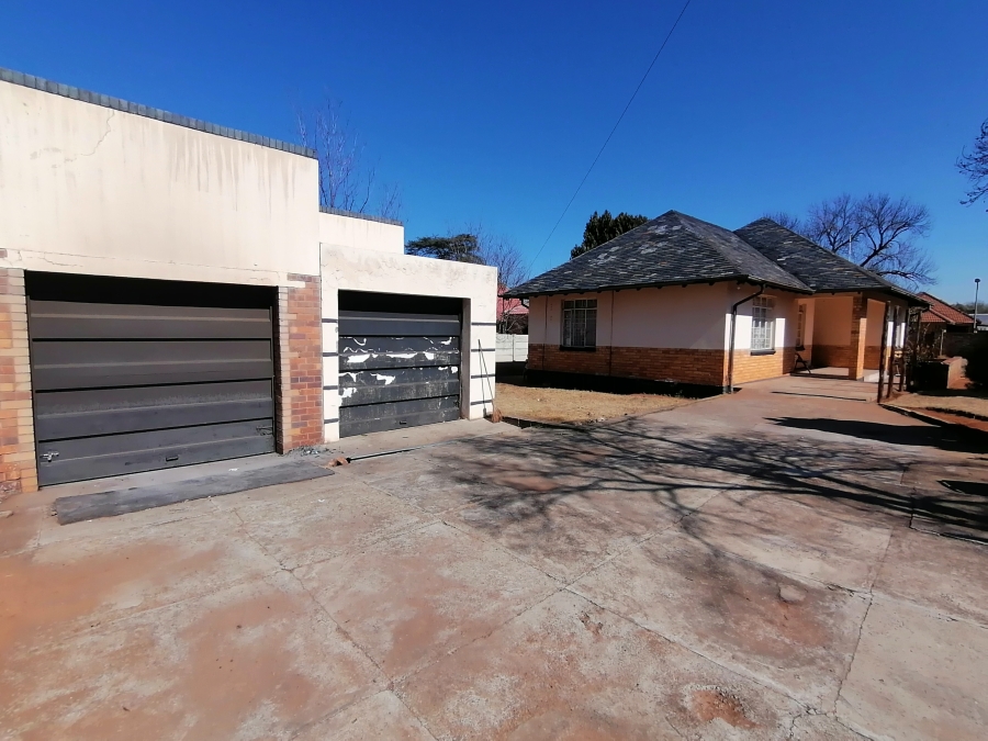 3 Bedroom Property for Sale in Stilfontein Ext 1 North West